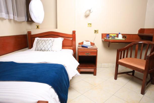Paris Hotel Nairobi Esterno foto